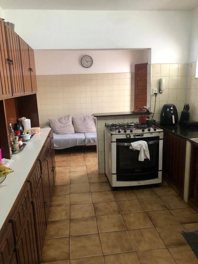 Casa à venda com 5 quartos, 300m² - Foto 10