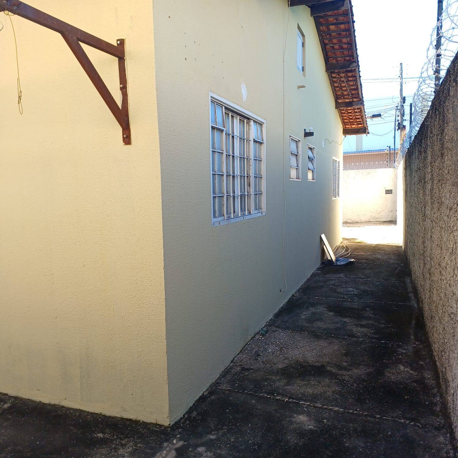 Casa à venda com 3 quartos, 97m² - Foto 21