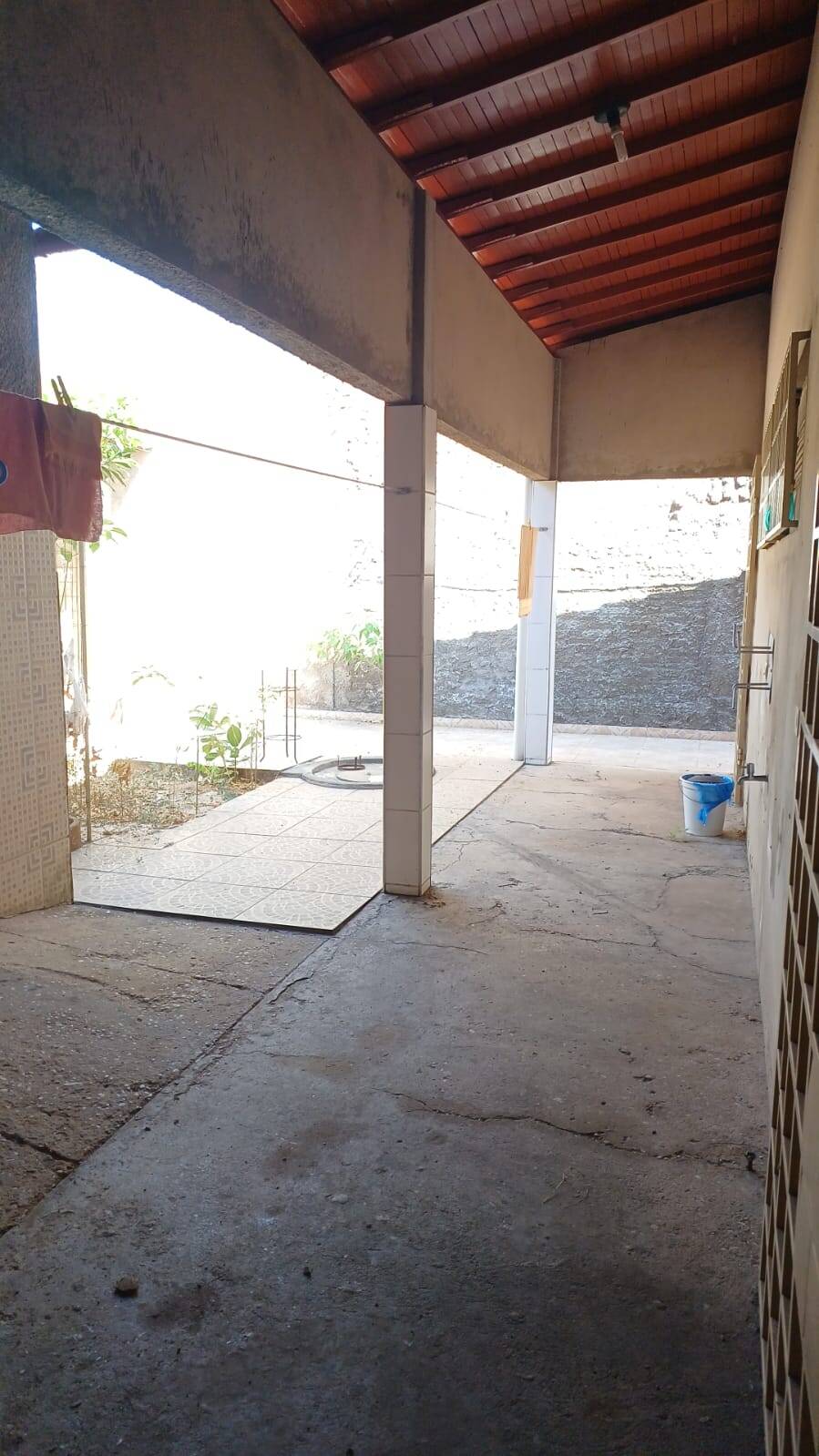 Casa à venda com 4 quartos, 200m² - Foto 15