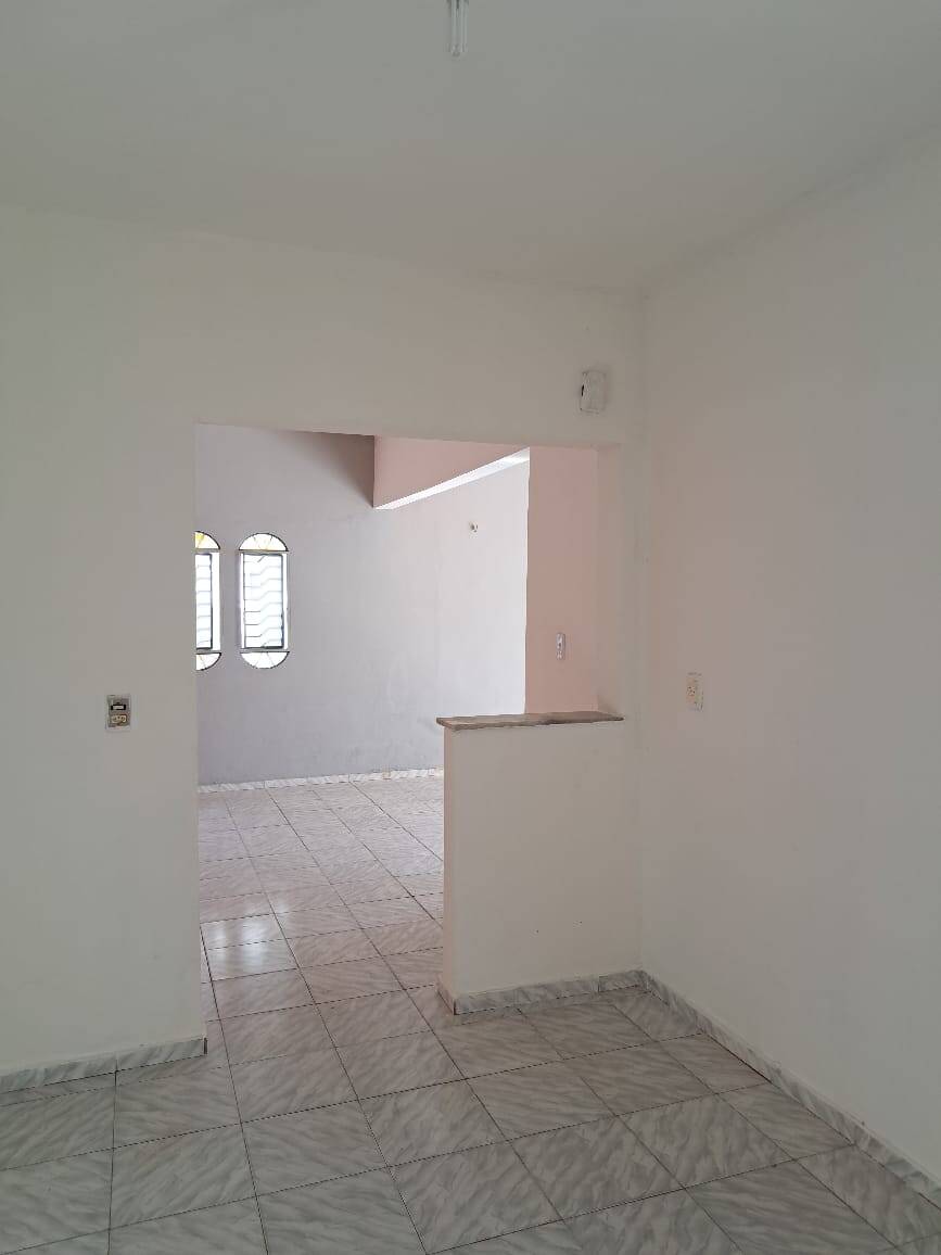 Casa à venda com 3 quartos, 120m² - Foto 5