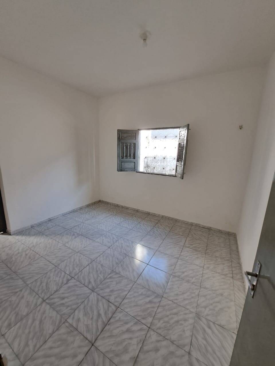 Casa à venda com 3 quartos, 120m² - Foto 18