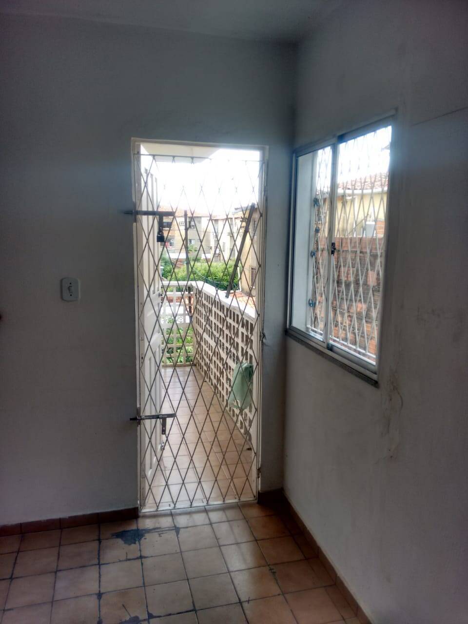 Apartamento à venda com 3 quartos, 60m² - Foto 4