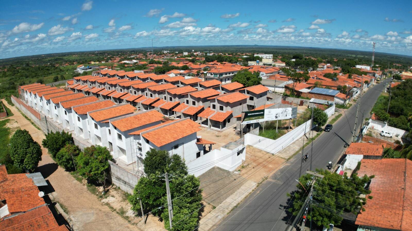 Casa à venda com 2 quartos, 69m² - Foto 6