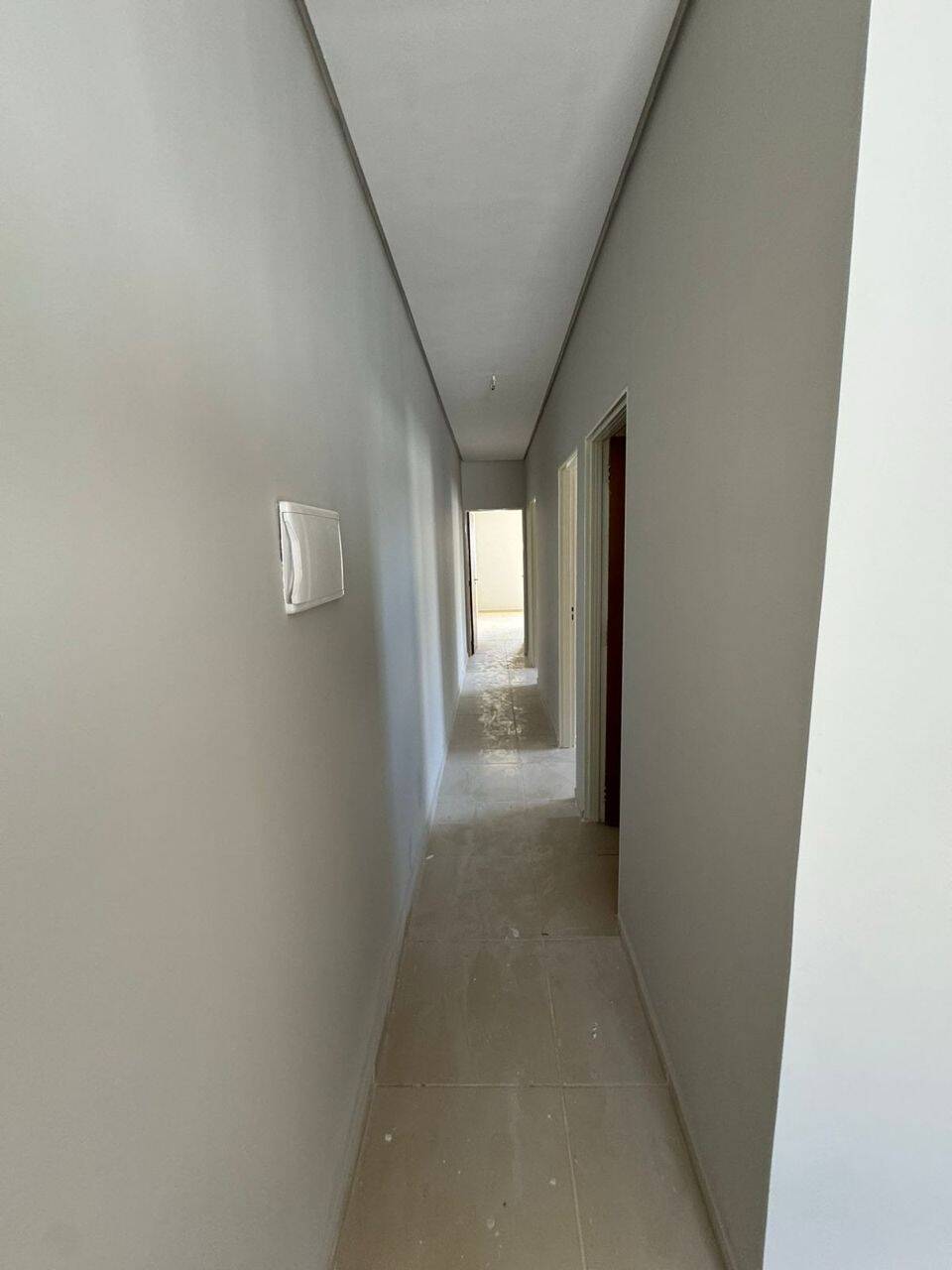 Casa à venda com 3 quartos, 83m² - Foto 11