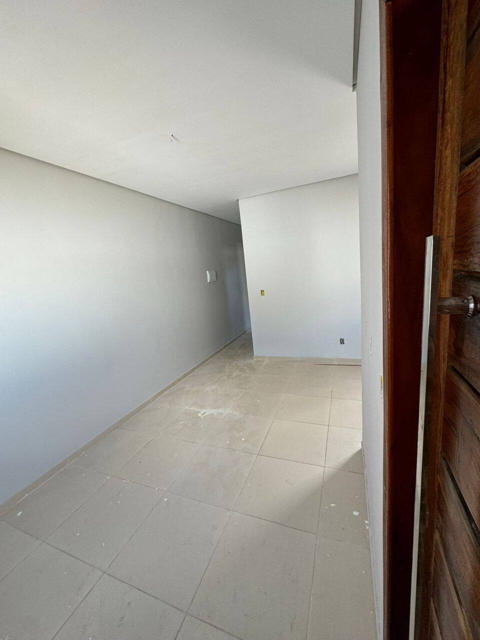 Casa à venda com 3 quartos, 83m² - Foto 12