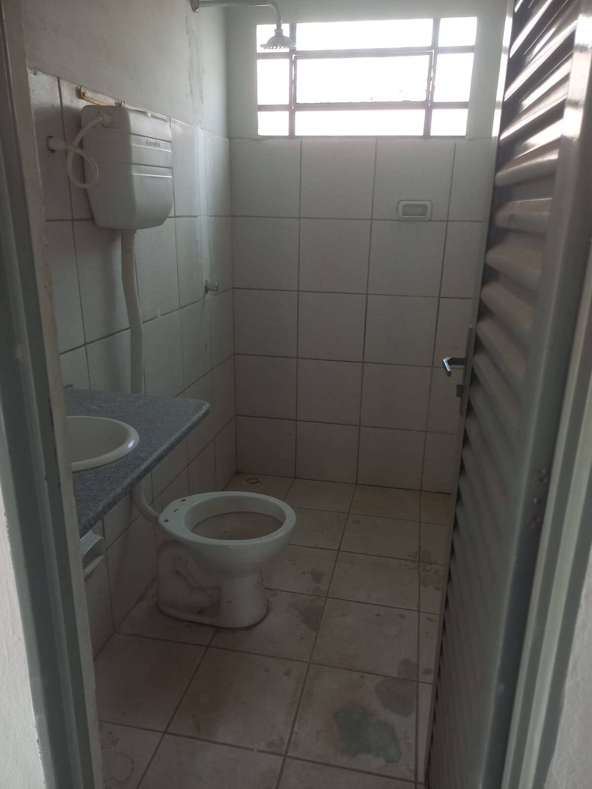 Casa à venda com 2 quartos, 54m² - Foto 10