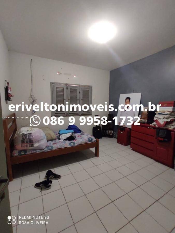 Casa à venda com 3 quartos, 120m² - Foto 13