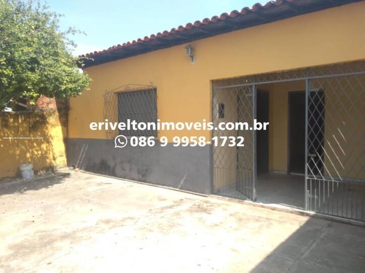 Casa à venda com 3 quartos, 200m² - Foto 17