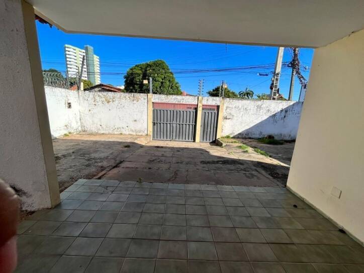 Casa à venda com 3 quartos, 139m² - Foto 3