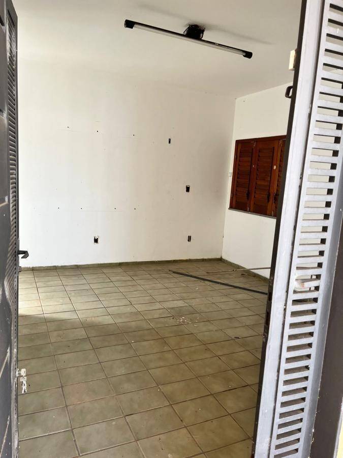 Casa à venda com 3 quartos, 139m² - Foto 12