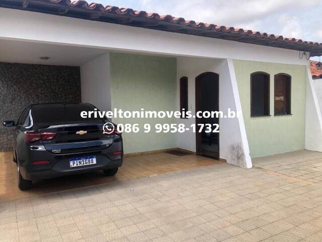 Casa Avulsa para Venda em Teresina - 4