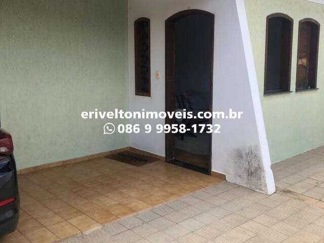 Casa Avulsa para Venda em Teresina - 5