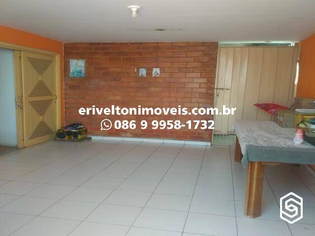 #128 - Casa Avulsa para Venda em Teresina - PI - 2