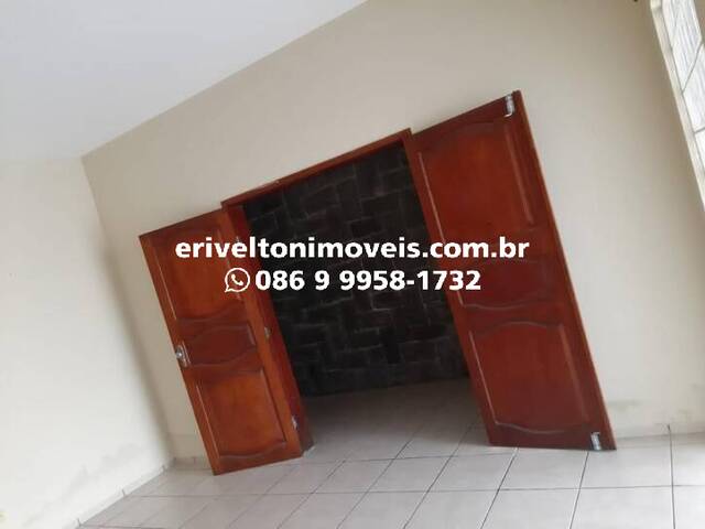 Casa Avulsa para Venda em Teresina - 4