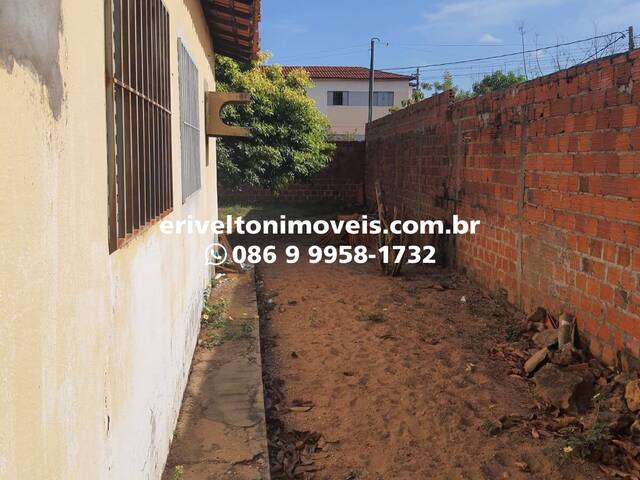 Casa Avulsa para Venda em Teresina - 4