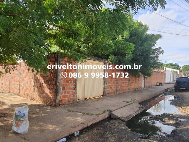 #204 - Casa Avulsa para Venda em Teresina - PI - 1