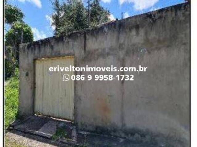 #236 - Casa Avulsa para Venda em Teresina - PI - 1