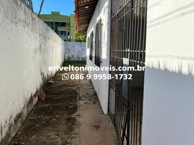 Casa Avulsa para Venda em Teresina - 5