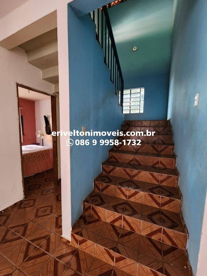 Casa à venda com 5 quartos, 235m² - Foto 14