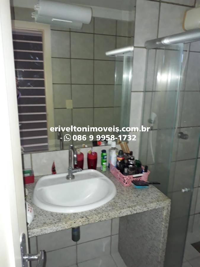 Casa à venda com 4 quartos, 90m² - Foto 16