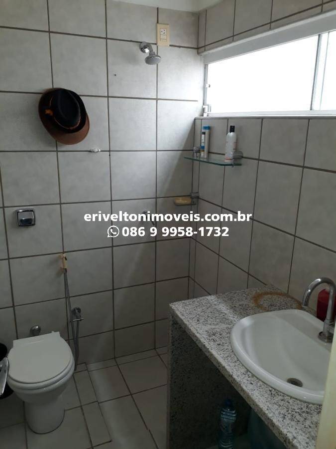 Casa à venda com 4 quartos, 90m² - Foto 22