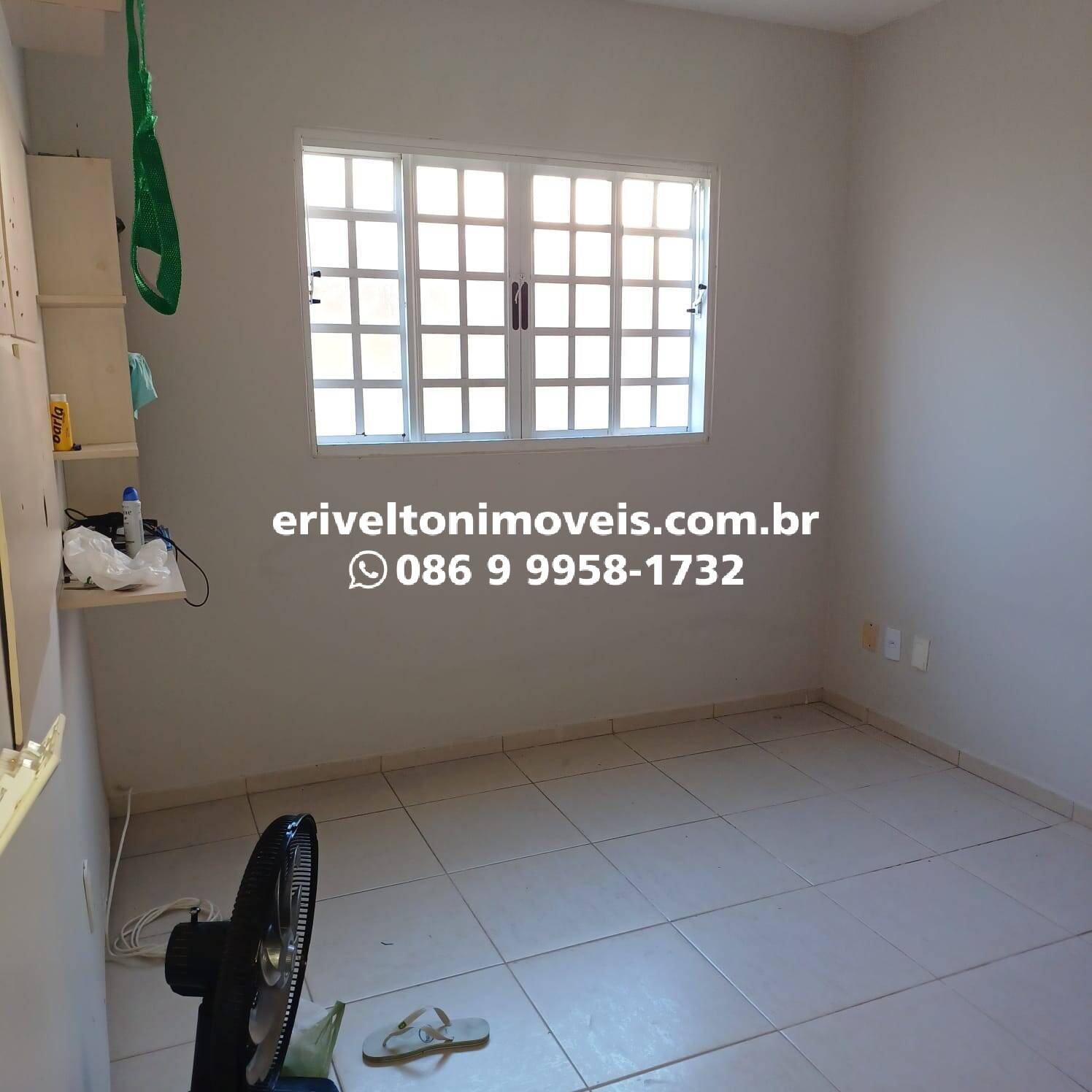 Casa à venda com 3 quartos, 97m² - Foto 11