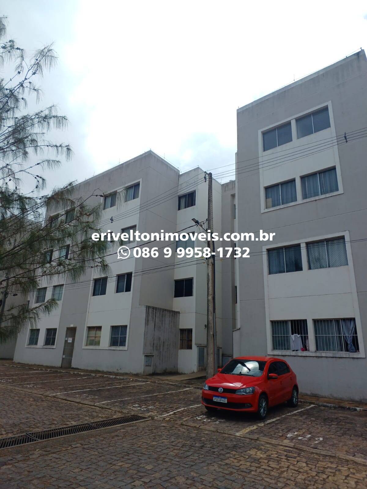 Apartamento à venda com 2 quartos, 46m² - Foto 1