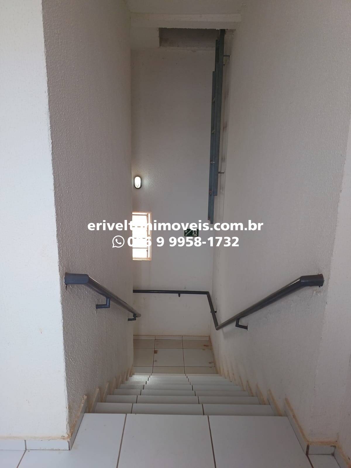 Apartamento à venda com 2 quartos, 46m² - Foto 4