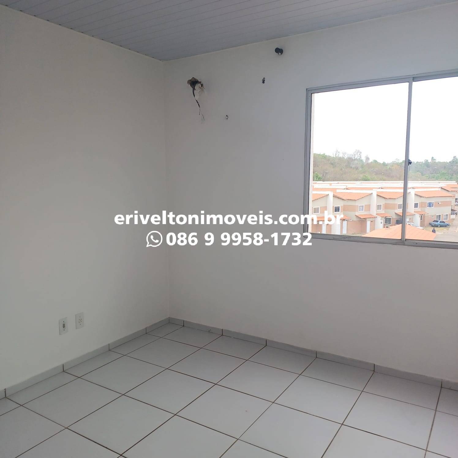 Apartamento à venda com 2 quartos, 46m² - Foto 13