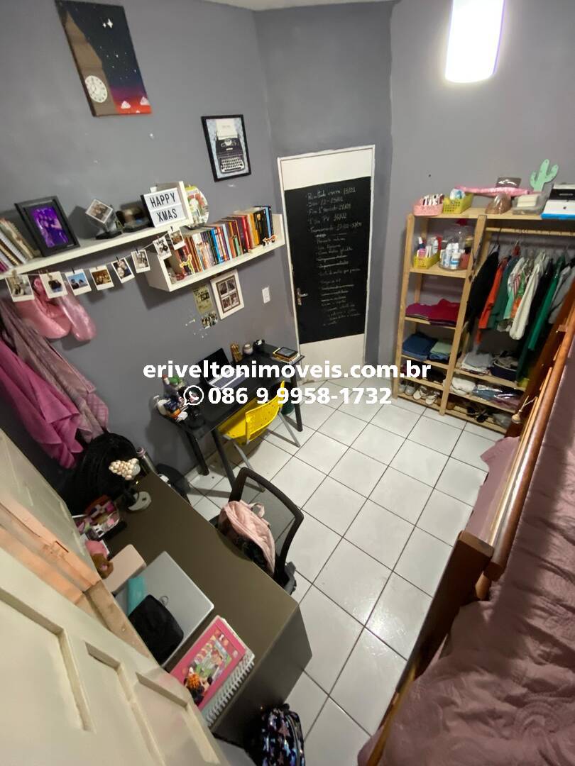 Casa à venda com 3 quartos, 80m² - Foto 9