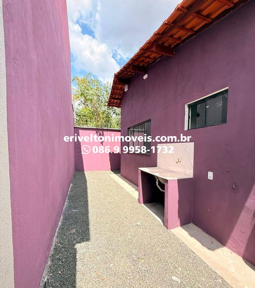 Casa à venda com 3 quartos, 99m² - Foto 10