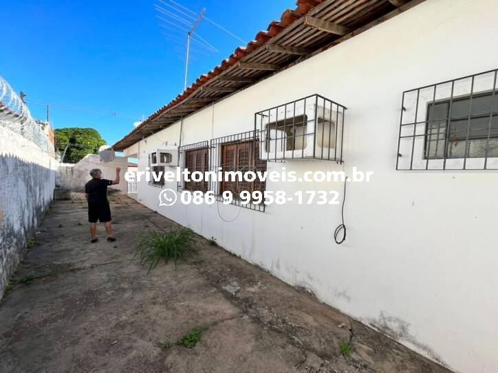 Casa à venda com 3 quartos, 139m² - Foto 6