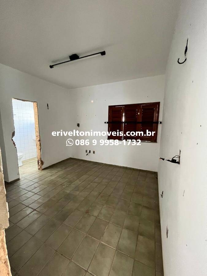 Casa à venda com 3 quartos, 139m² - Foto 15